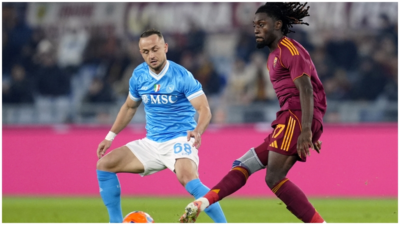 干尼（右）是罗马的中场核心。REUTERS