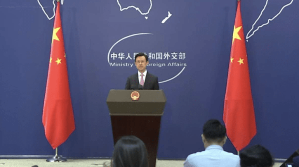 中國外交部14日在微信公眾號「領事直通車」上發出通知,提醒中國公民近期避免前往日本。 中國外交部14日在微信公眾號「領事直通車」上發出通知,提醒中國公民近期避免前往日本。