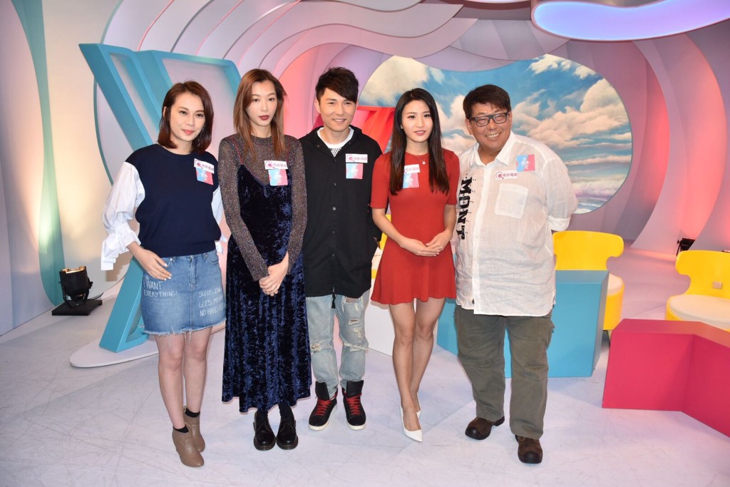 接受《吾男吾女》訪問。