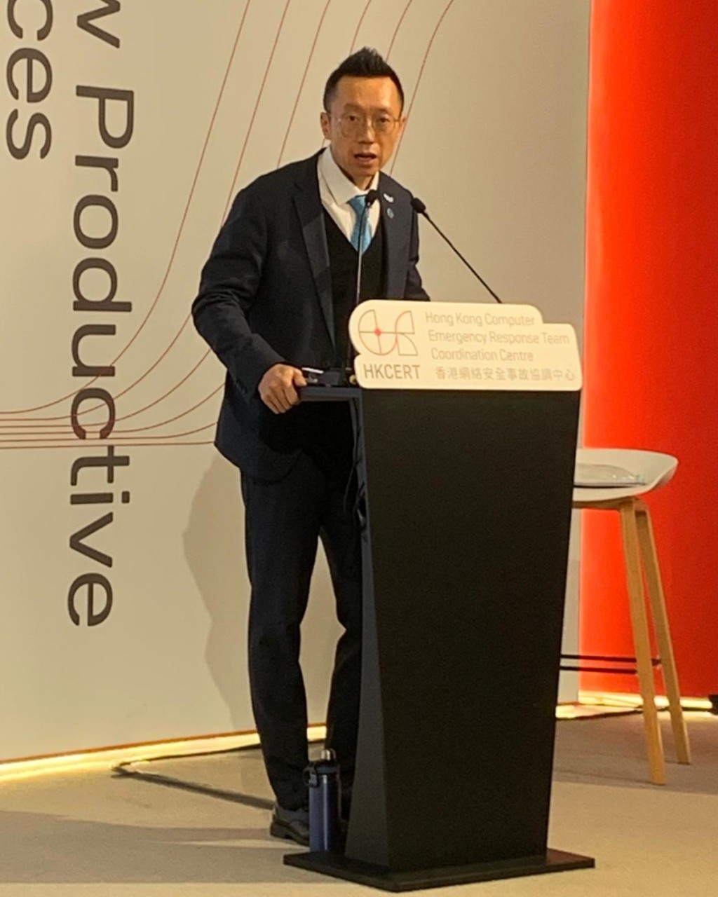 黎少斌指，廠家應限制機械人可以執行危險指令，防範於萌芽階段。曾偉龍攝