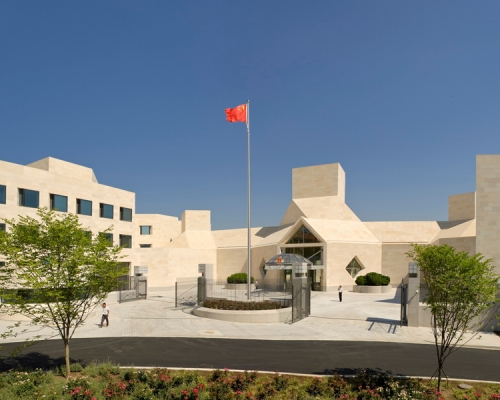 據報,美國政府今年秋天秘密驅逐中國駐美大使館兩名外交官。(網圖)