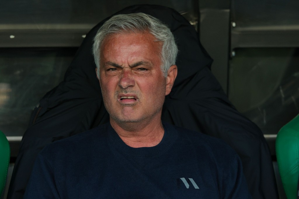 传皇马主席佩雷斯想邀请摩连奴回归执教。法新社