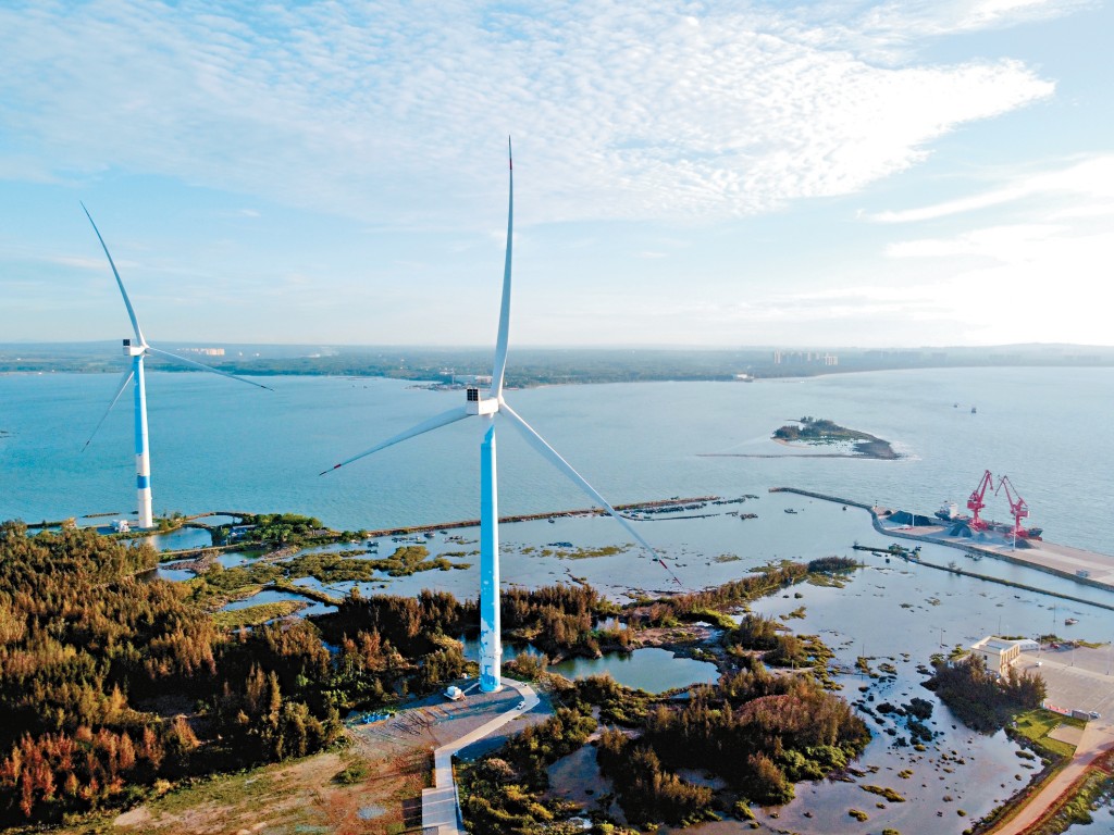 中國在清潔能源、新能源汽車、工業電氣化等領域發揮領導和提供方案的雙重作用，是氣候領域的全球領導者。