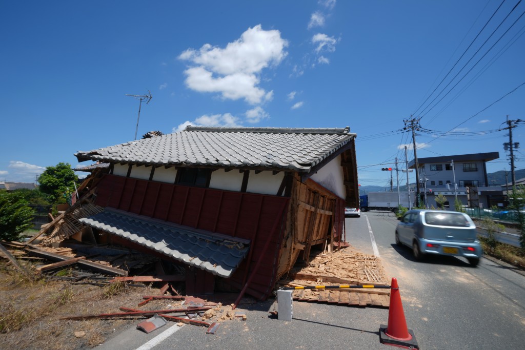 日本熊本大地震，对当地造成严重破坏。美联社