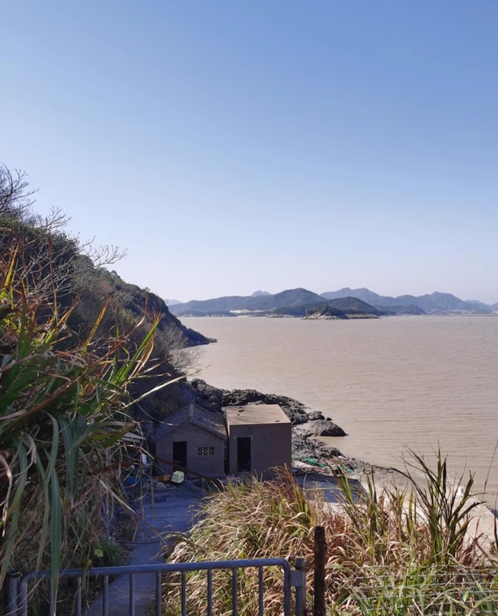 中國第一無人島旦門山島二拍成功出售。