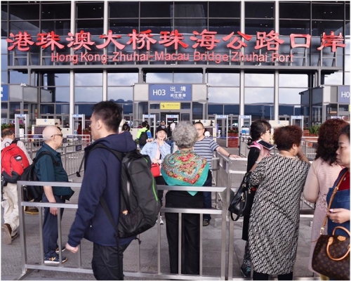 昨日使用港珠澳大橋整體人次達159782。