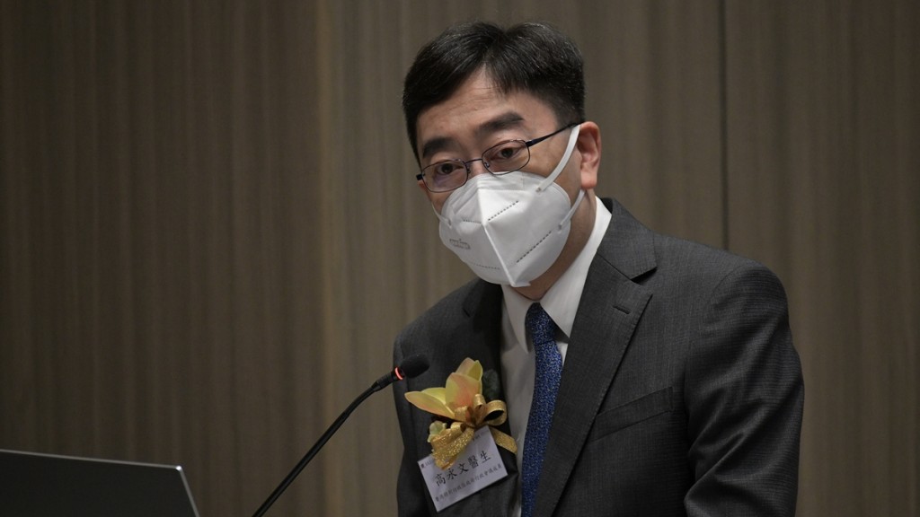 精神科輪候時間過長,高永文籲分流私營跟進。資料圖片