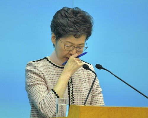 有熟悉林鄭的官府中人就認為,經過四個多月的持續騷亂,林鄭的確已有倦意。