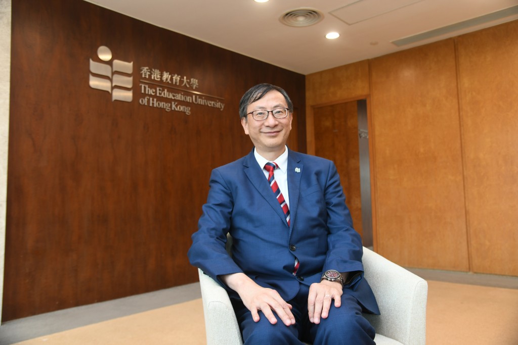 教育大学校长李子建向本报透露，今年教大非本地生取录人数较往年增长超过110%。