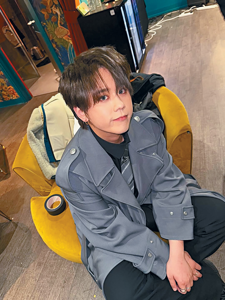 姜濤大派福利，分享倫敦個唱的後台點滴。