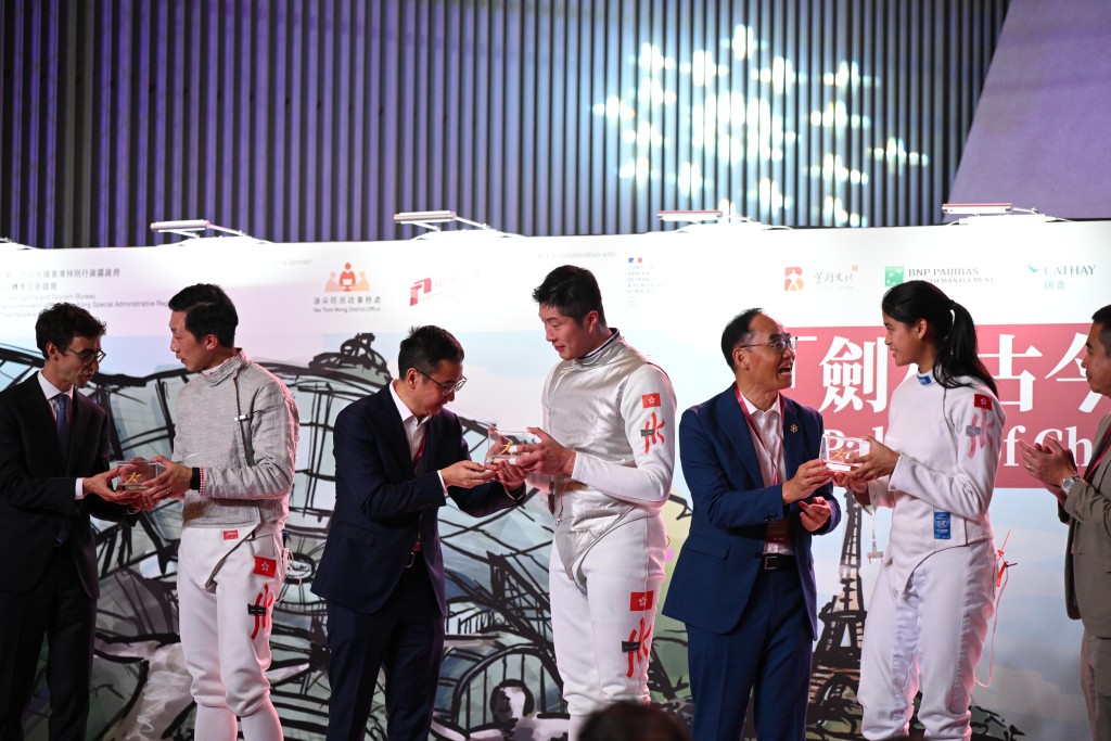 左起：何衍輝、張家朗、李玟慧。