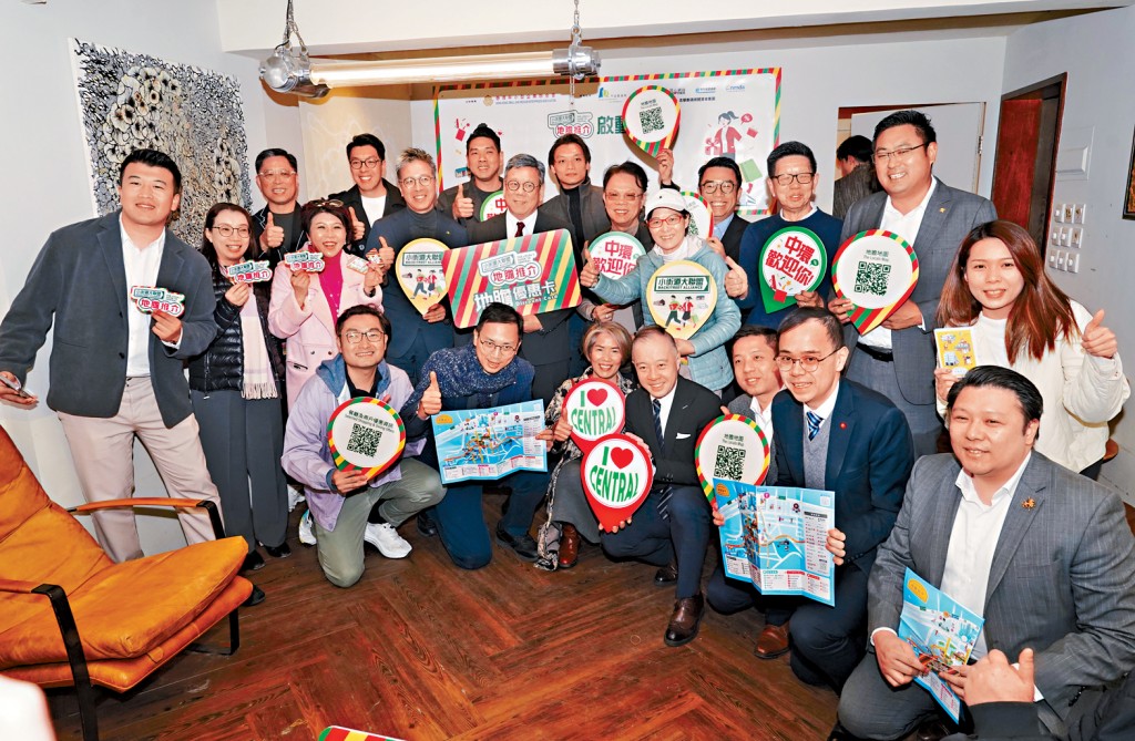 「小街道 大聯盟」於聖誕節至農曆新年期間，向市民及遊客提供消費折扣優惠。