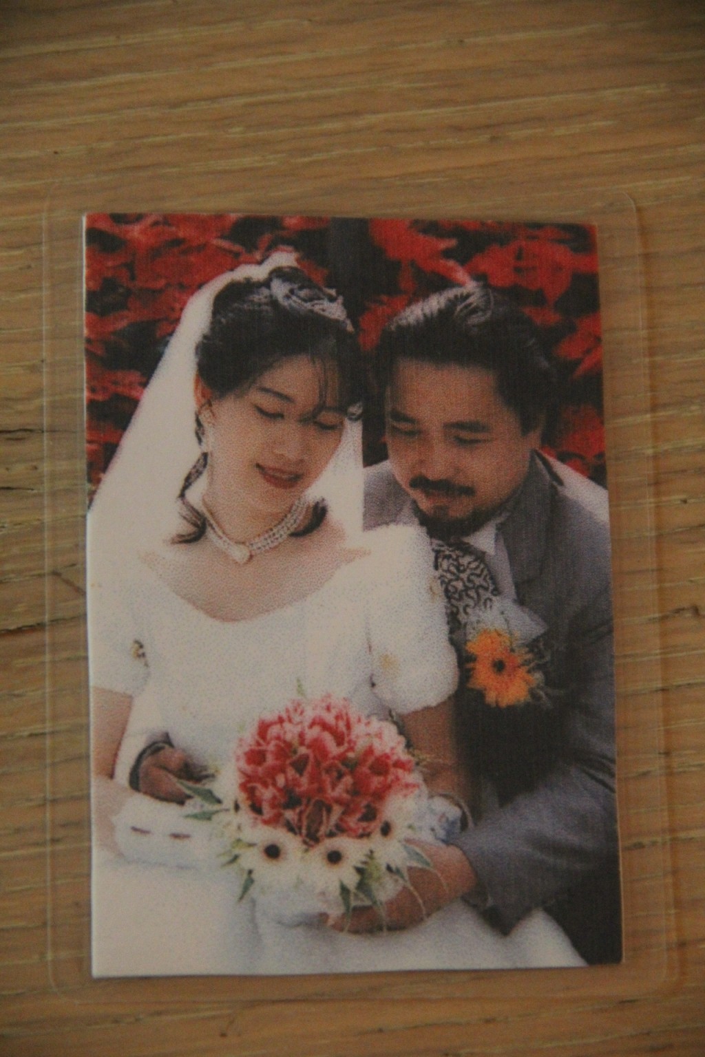 古明华于1996年结婚。