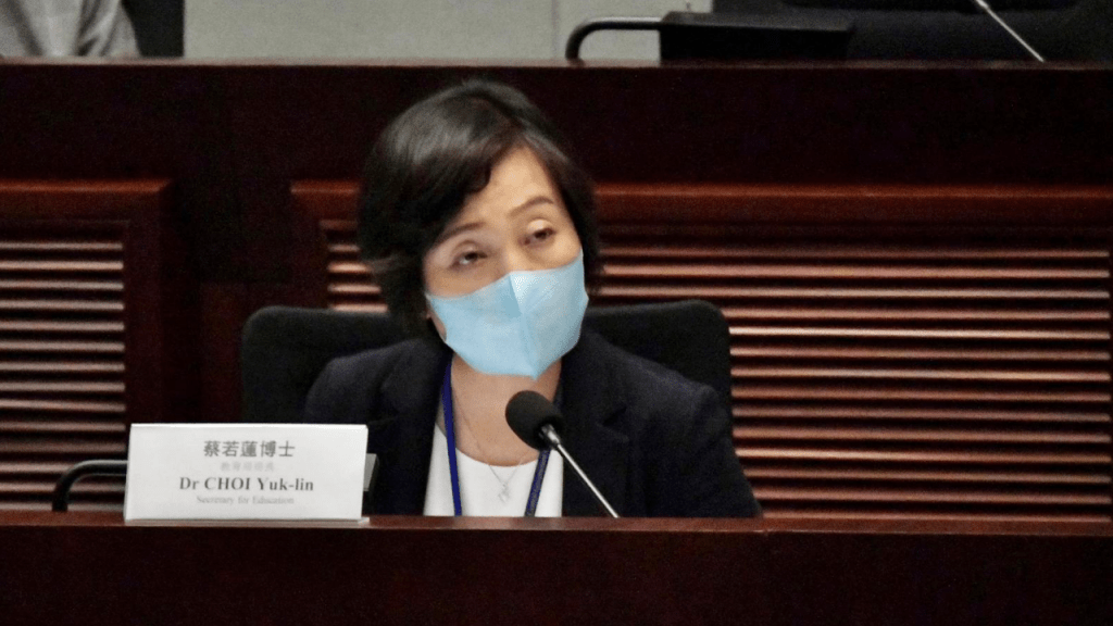 蔡若蓮希望社會支持國民教育推進。