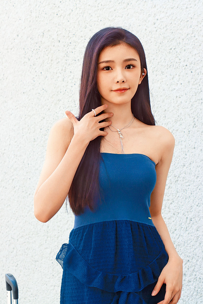 王敏慈被封翻版Baby。