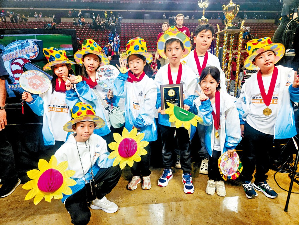 中華基督教青年會小學於2024年世界賽中榮獲「世界最高榮譽創意大獎」。 中華基督教青年會小學於2024年世界賽中榮獲「世界最高榮譽創意大獎」。
