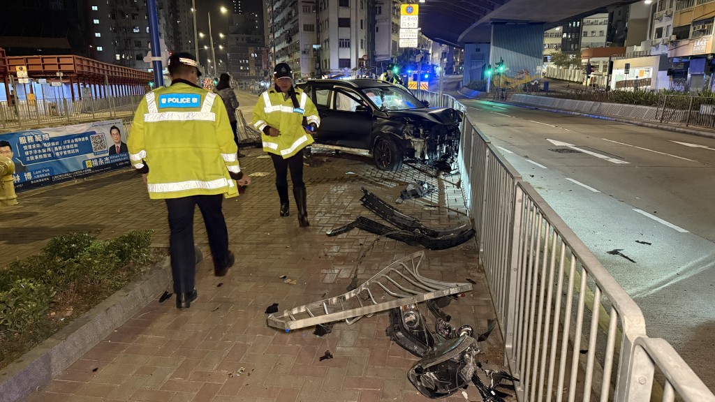 警員到場調查事件。