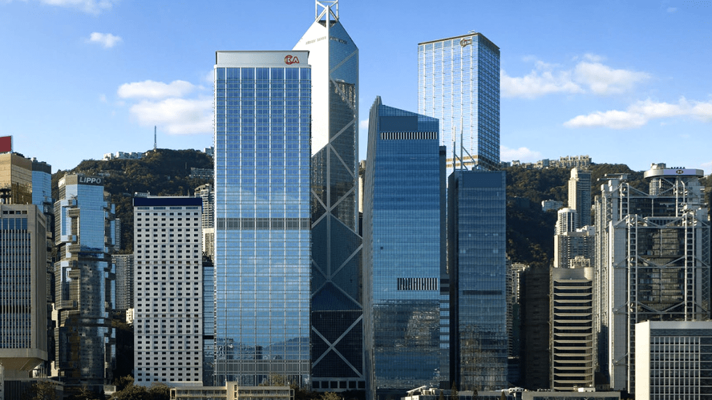長實上半年核心盈利升1% 李澤鉅指樓市氣氛依然審慎「沉穩應對市場風浪與挑戰」