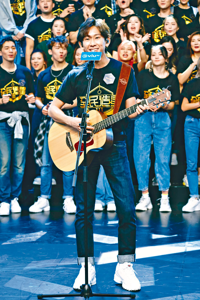 ■Manson在《造星III》中受注目，可惜年少輕狂玩大咗，令他名譽受損。