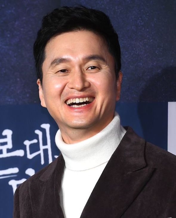 張鉉誠被喻為是韓國娛樂圈的黃金男配角。