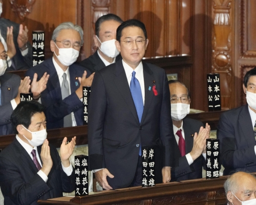 岸田文雄當選為第100任日本首相。AP圖片