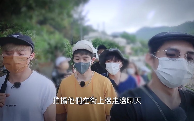 大隊住處步行到任何食肆都需要15分鐘。