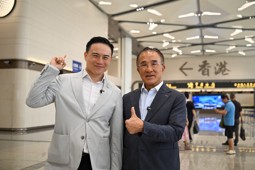 莊豪鋒與田北辰。 莊豪鋒與田北辰。