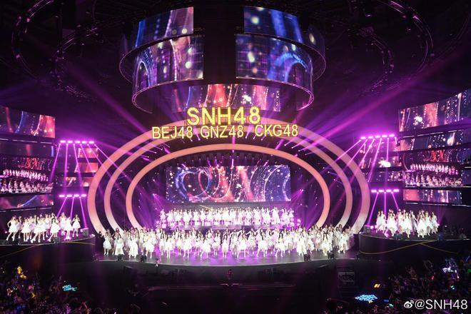 SNH48偶像人氣總選舉以粉絲投票方式決定排名，結果直接關係到成員在下一年會獲得的推廣資源。