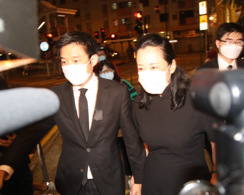 朱玲玲昨出席霍英東的元配呂燕妮的喪禮。