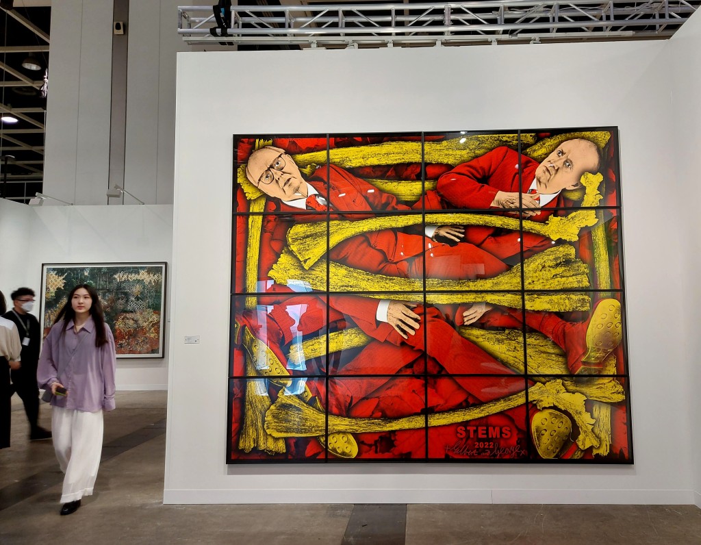 立木畫廊展出GILBERT & GEORGE作品 《STEMS》(2023)。