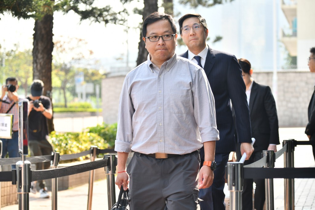 宏福苑現任業主立案法團主席徐滿柑及代表律師。