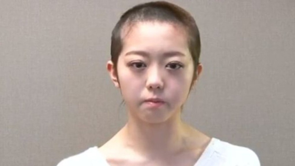 花田卻指公司以AKB48前成員峯岸南（見圖）剃頭謝罪一事，暗示她也要剃頭道歉。