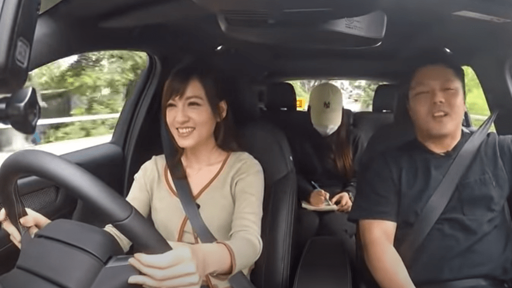 有計劃考車的網民好奇詢問「係咪如果考多過3次就算唔適合揸車？」《學神出沒注意》劇照