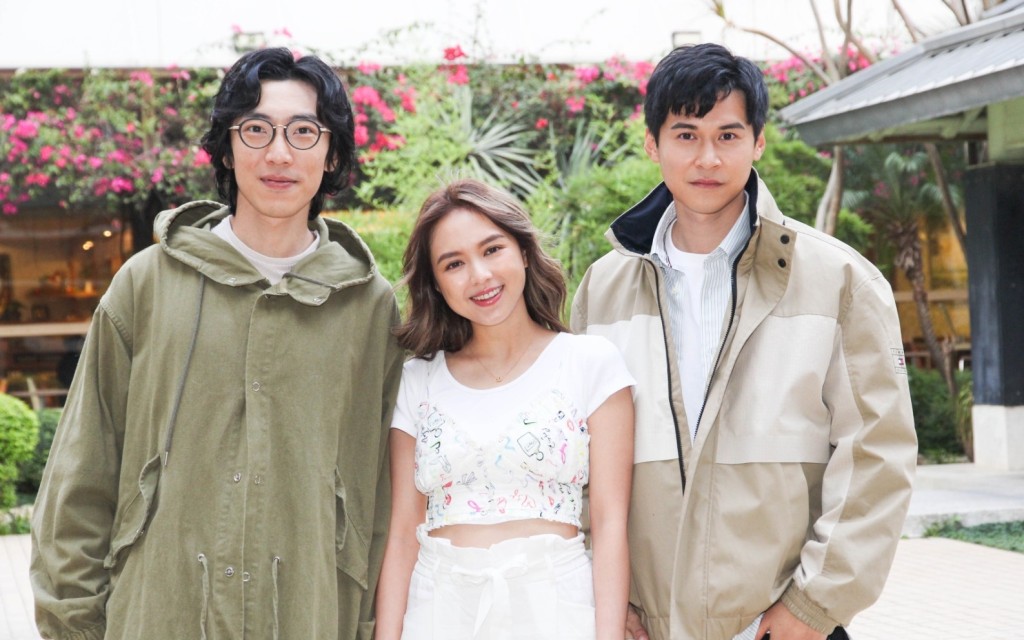 蘇麗珊跟陸永飾演一對即將結婚的情侶，陳家樂則飾演酒店經理。