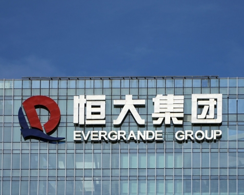 恒大債務問題備受外界關注，劉鶴指內地房地產市場風險仍屬可控。路透社資料圖片