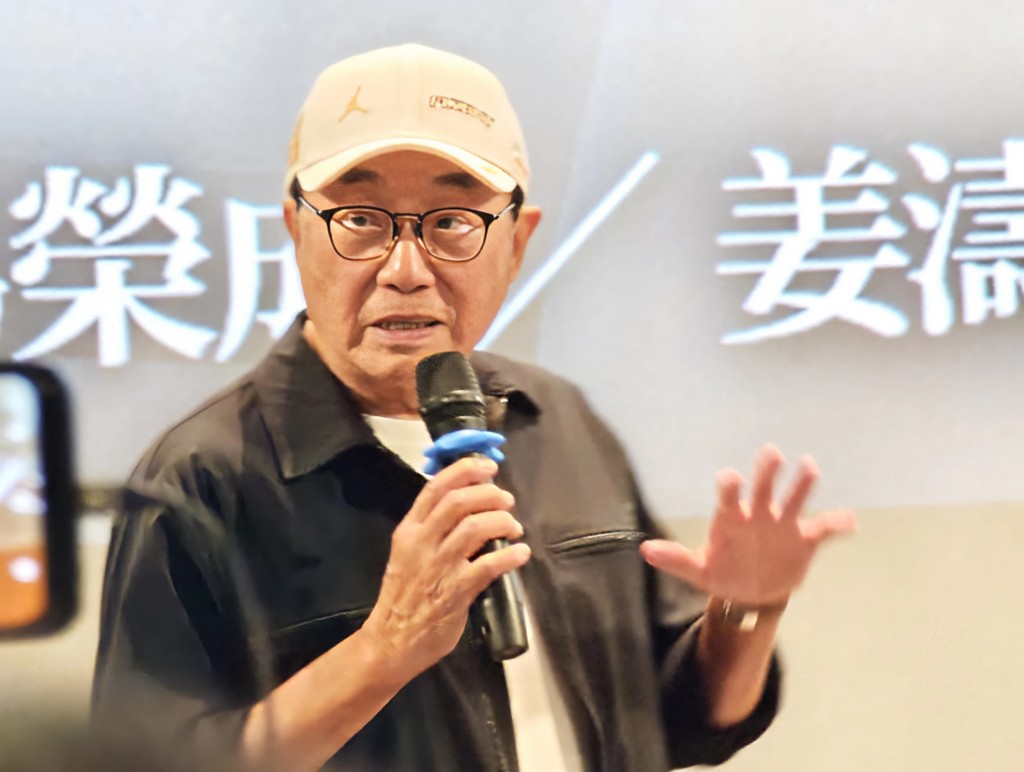 許冠文認為電影業界須製作更多「好睇到唔睇會死」的作品吸引觀眾入場。
