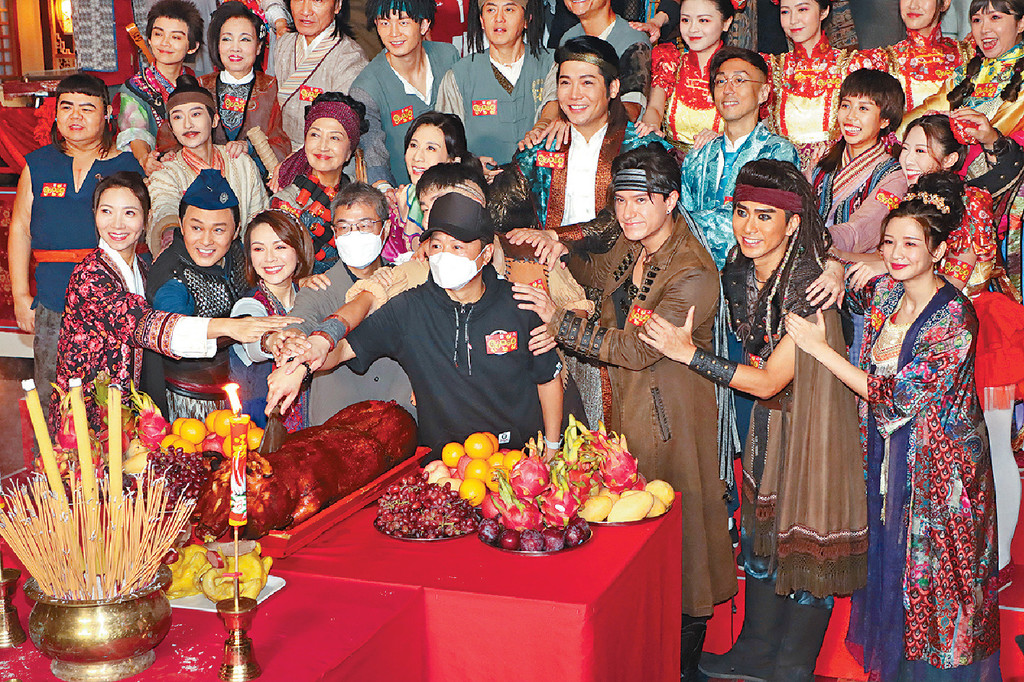 ■《痞子无间道》上周开镜，相信会再掀起追剧潮。