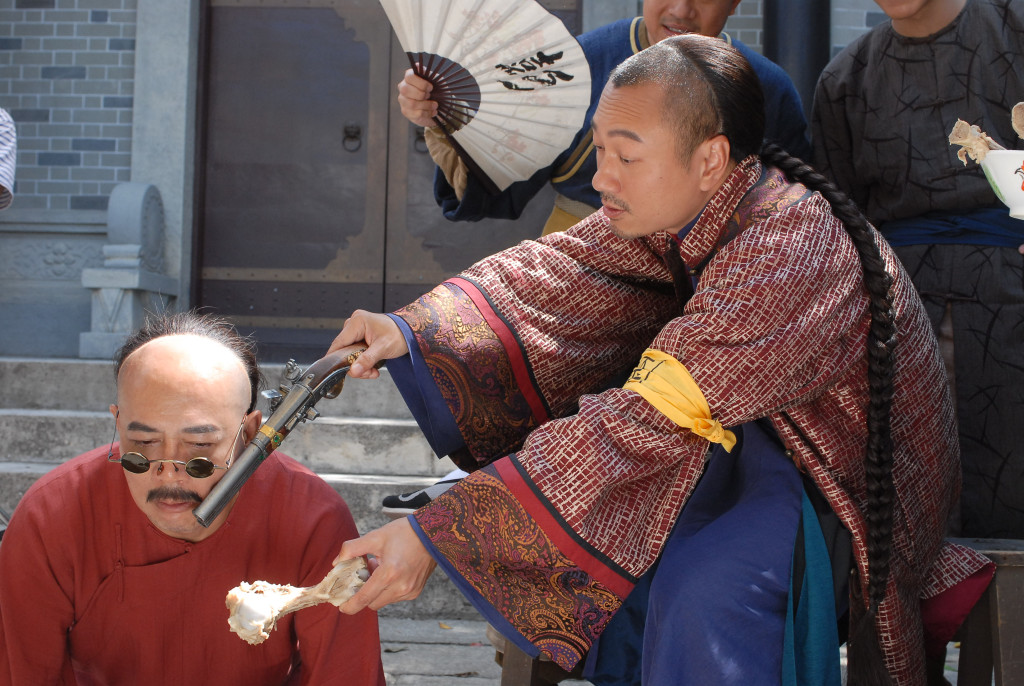 黎耀祥與鄧萃雯主演的《巾幗梟雄》2009年播出，為兩人創造事業高峯。