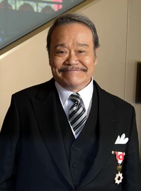 西田敏行獲授予紫綬褒章、旭日小綬章等多項榮譽。 西田敏行獲授予紫綬褒章、旭日小綬章等多項榮譽。