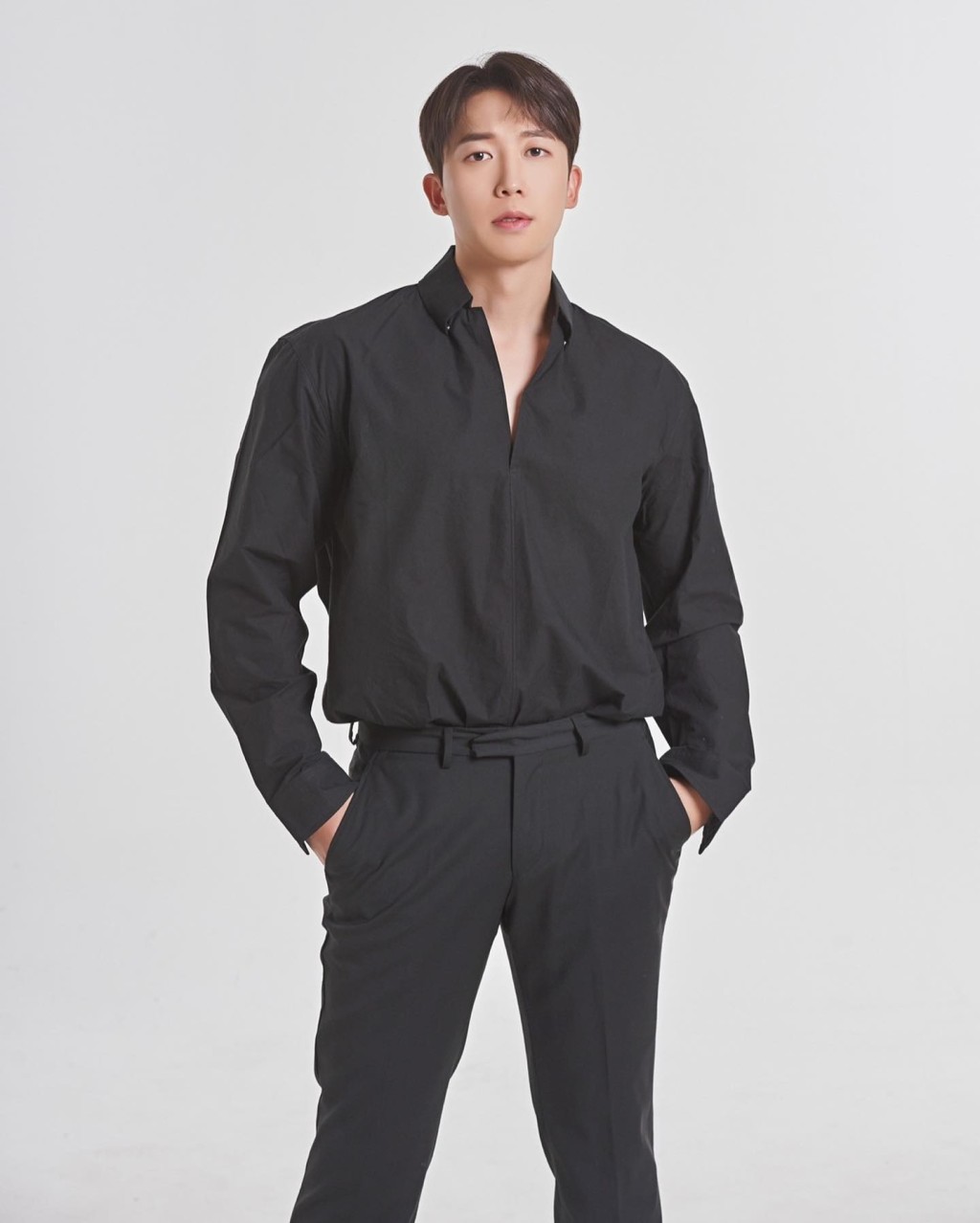 Hoon將於本月底舉行婚禮。