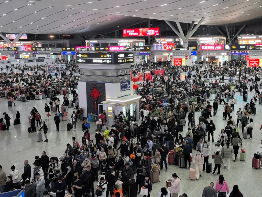 深圳交通出行高峰預測｜深圳北站/寶安機場/深圳站 搭高鐵、飛機