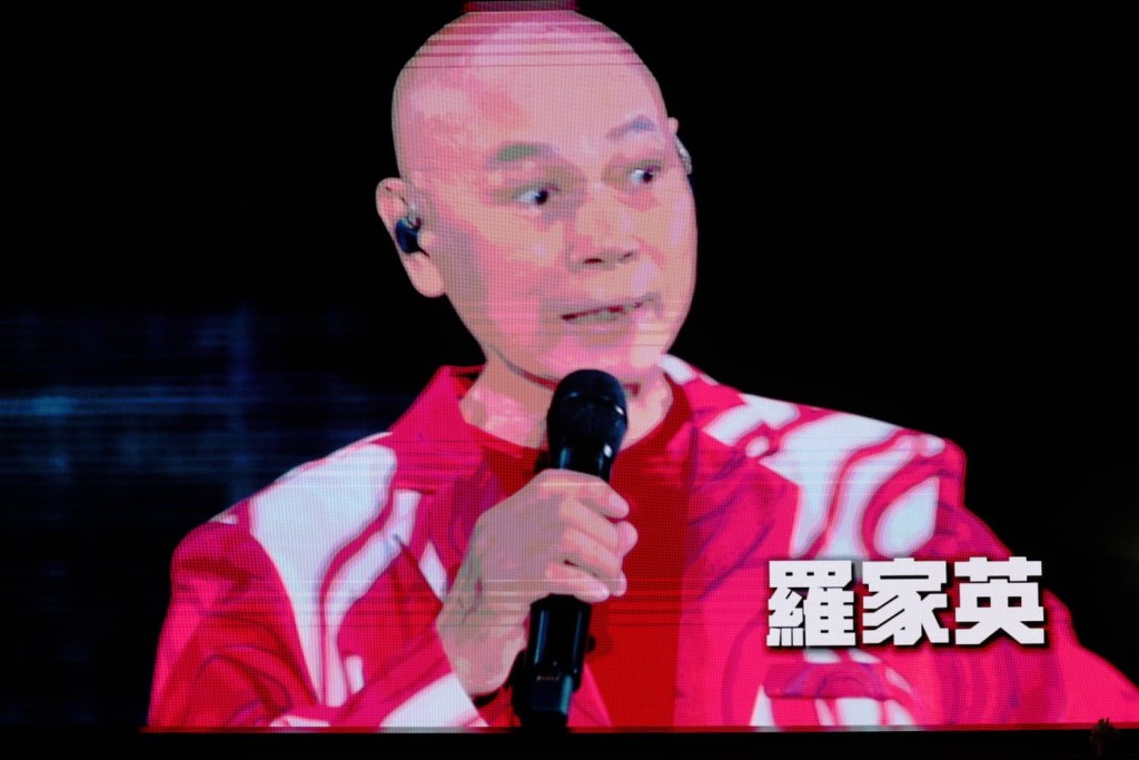 莫文蔚12站巡唱演出，有嘉賓羅家英。