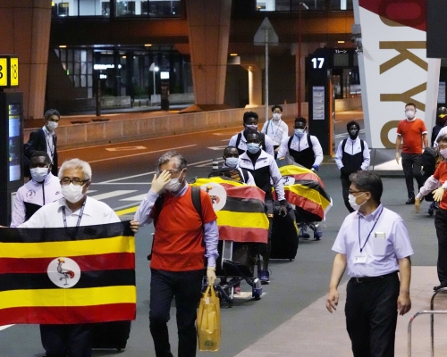 烏干達代表團已經有人抵達日本。 AP