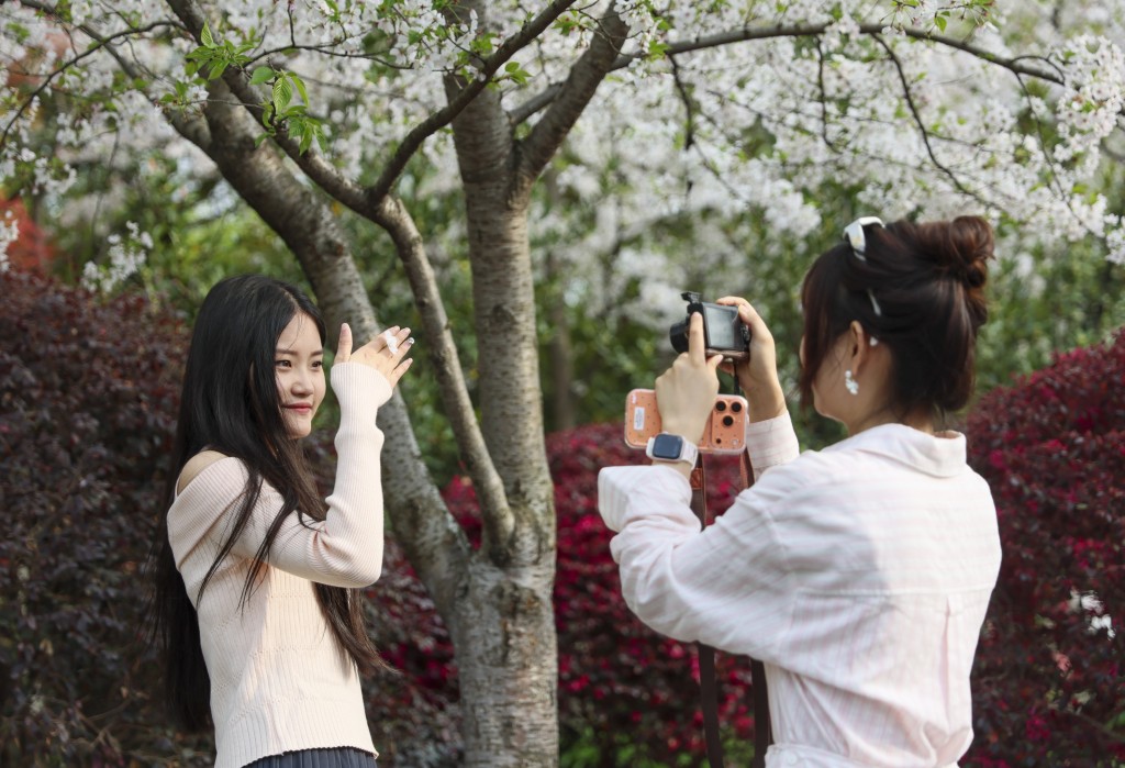清明節假期首日近3億人次出遊。中新社