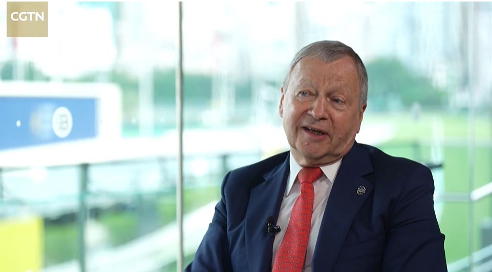 馬會行政總裁應家柏形容全運會是促進粵港澳三地合作和融合的獨特機會。訪問片段截圖