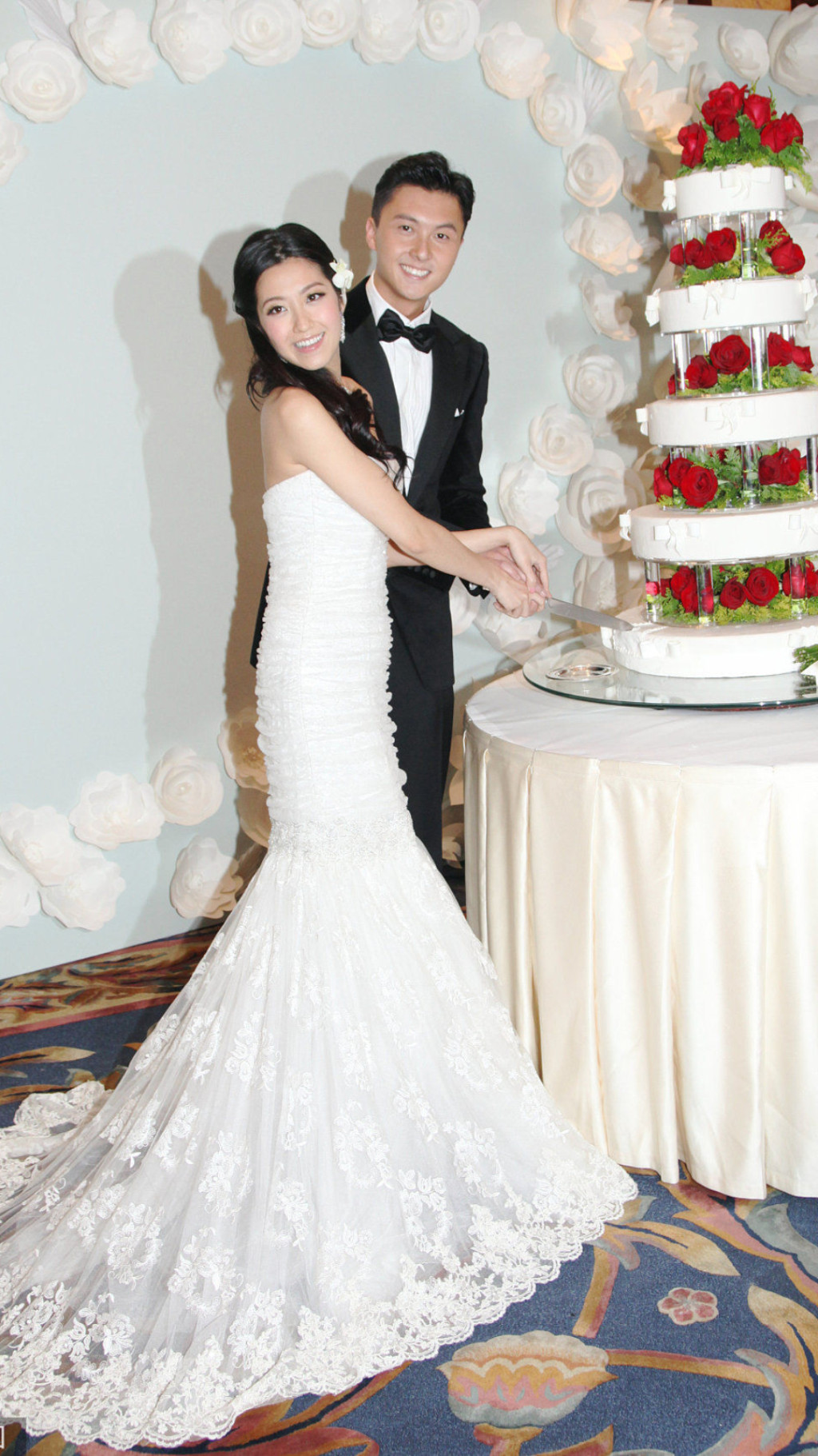 2011年與王浩信結婚