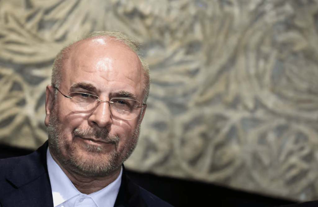 消息指，若美國副總統萬斯（JD Vance）出席會談，伊朗議會議長卡利巴夫（Mohammad Baqer Qalibaf）亦將現身對等談判。