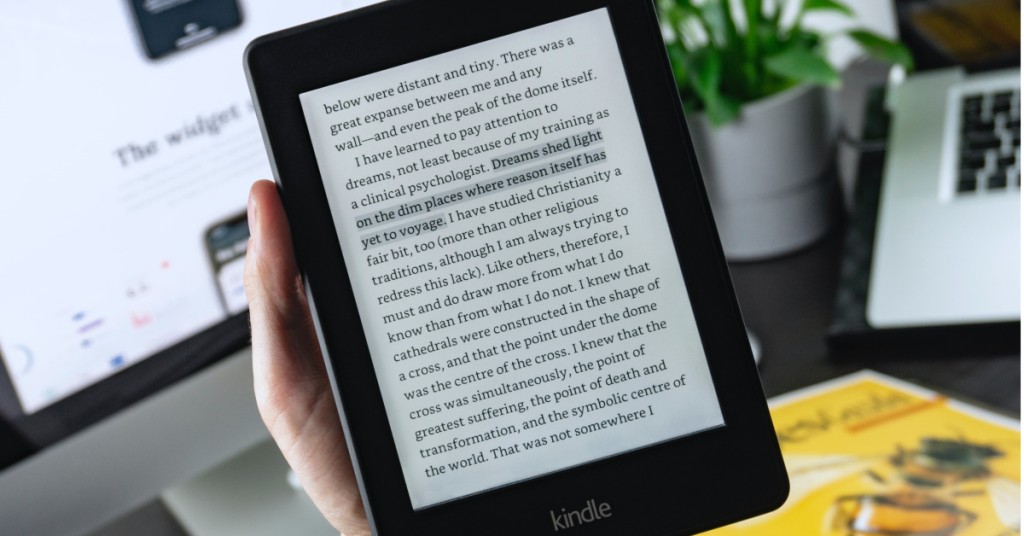 Kindle被指收集大量用戶個人資訊。Balázs Kétyi/unsplsh