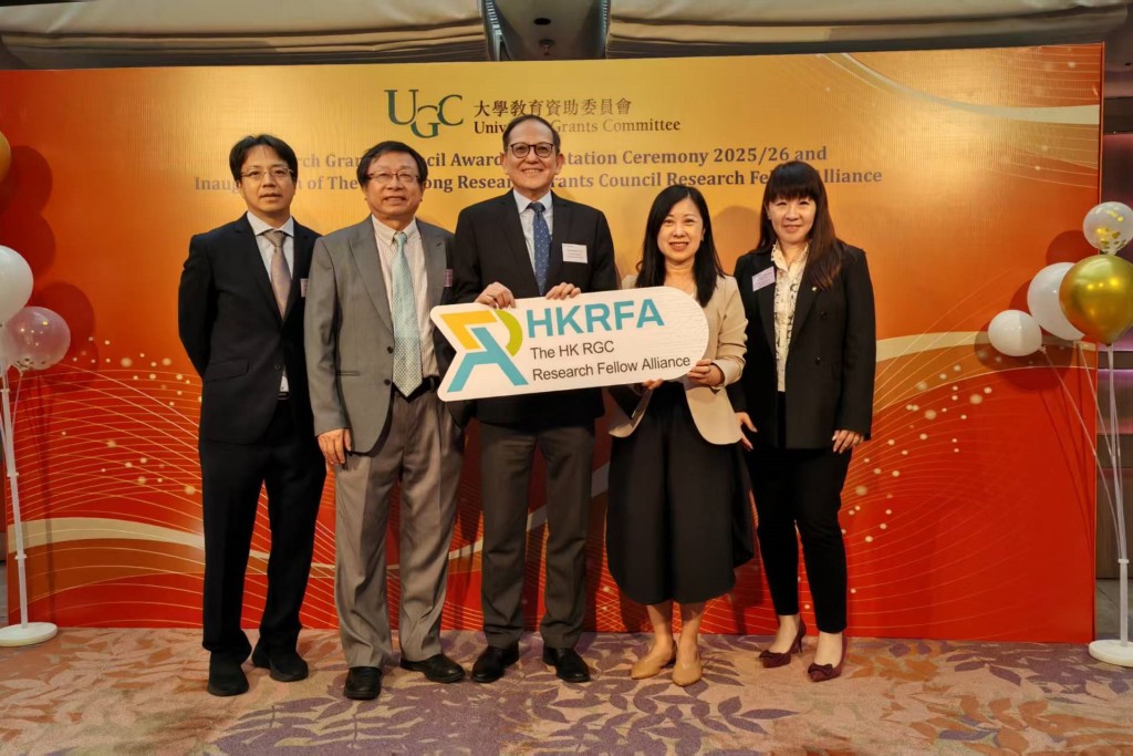 另外，浸大管理、市場及資訊系統學系講座教授、研發辦公室總監兼研資局高級研究學者張美君，獲委任為新成立的「香港研資局傑出研究學者協會」創始成員兼榮譽秘書。圖片來源：浸會大學