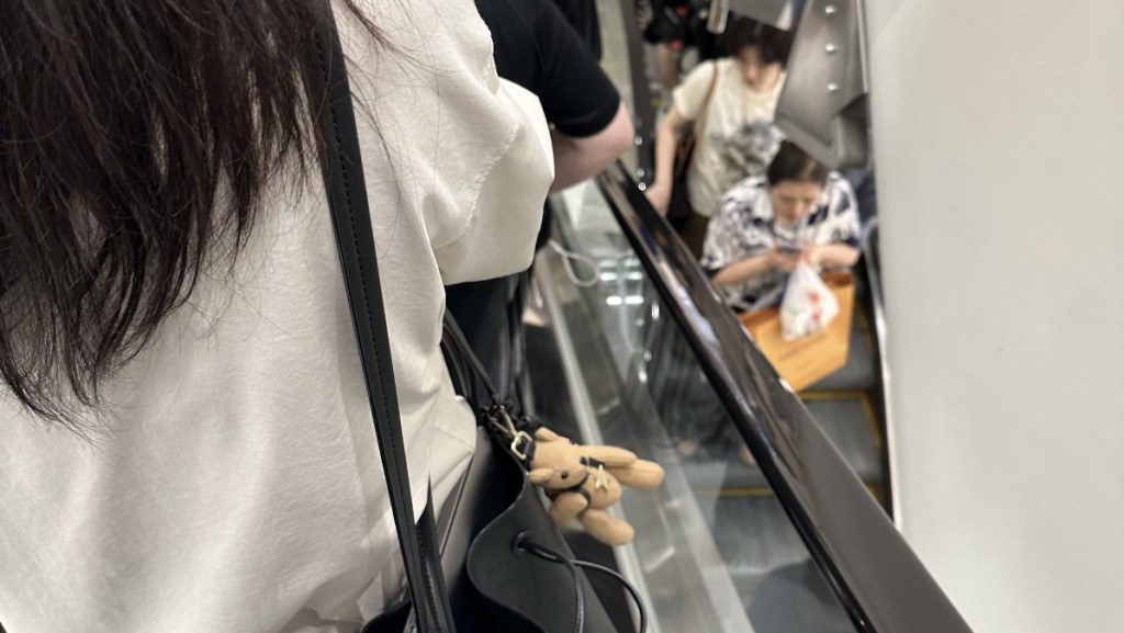 南韩接连有年轻女性犯罪者专门对男性约会对象下手。 X（示意图）